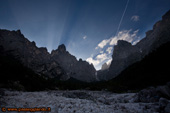 Salita e sfumature di luce dal Sass Maor